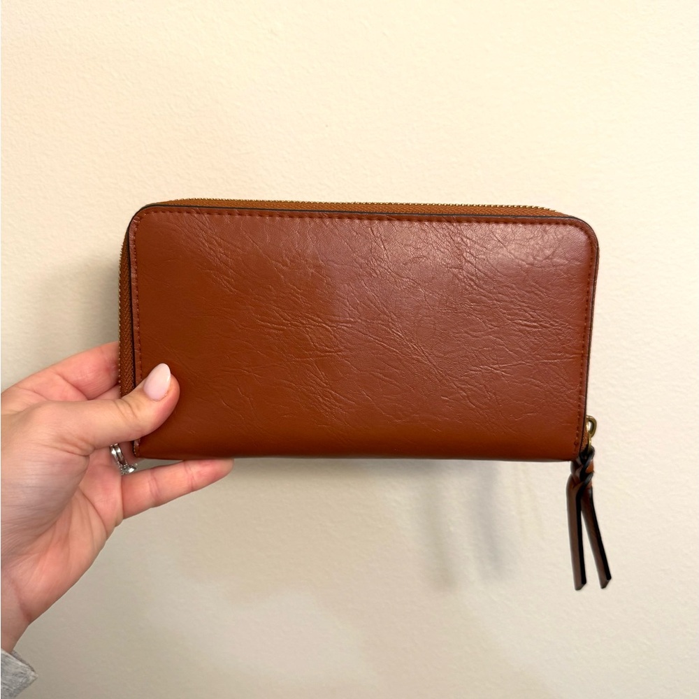 Universal Thread Brown Wallet